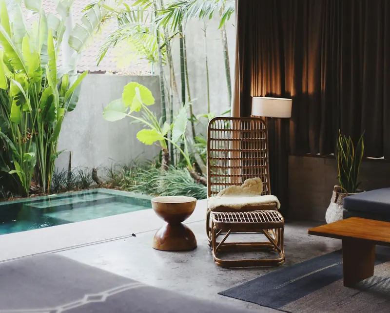 Serene Vitalissea spa courtyard with a reflecting pool